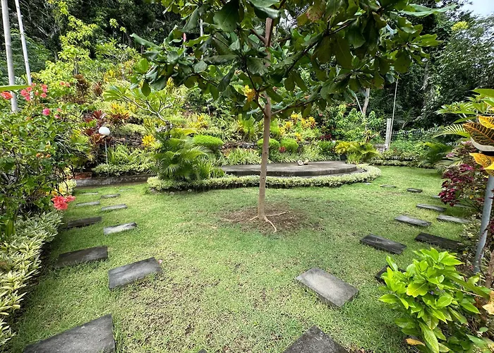Alojamento de Turismo Selvagem Bukit Kembang Sari *
